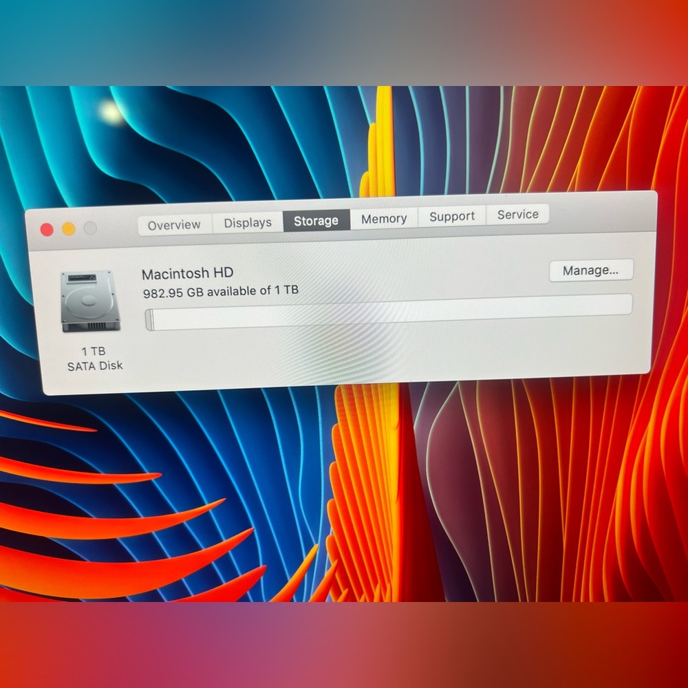 Apple iMac with Vivid Display - Silver and Black Tested Working Perfect 2019 - Picture 4 of 13